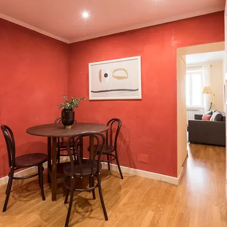 Apartament Sonder — Via Urbana *